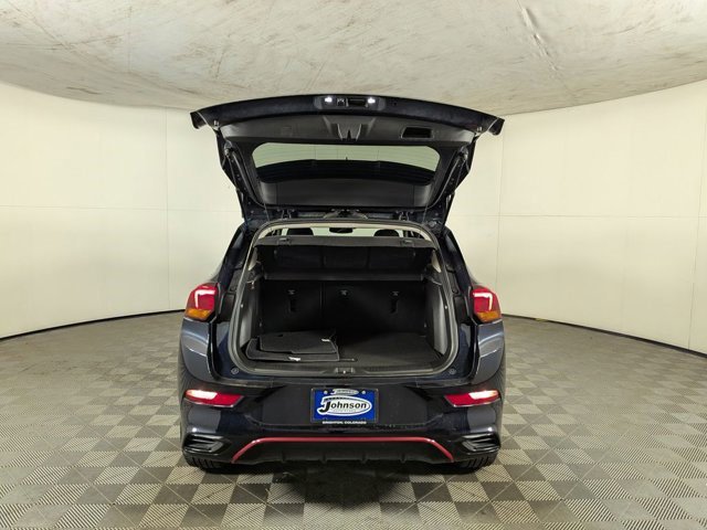 Certified 2021 Buick Encore GX Essence w/ Experience Buick Package image 6