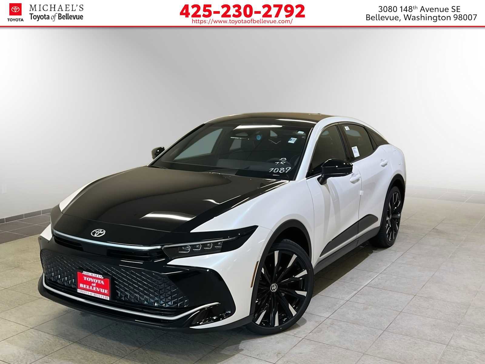 New 2026 Toyota Crown Platinum image 1