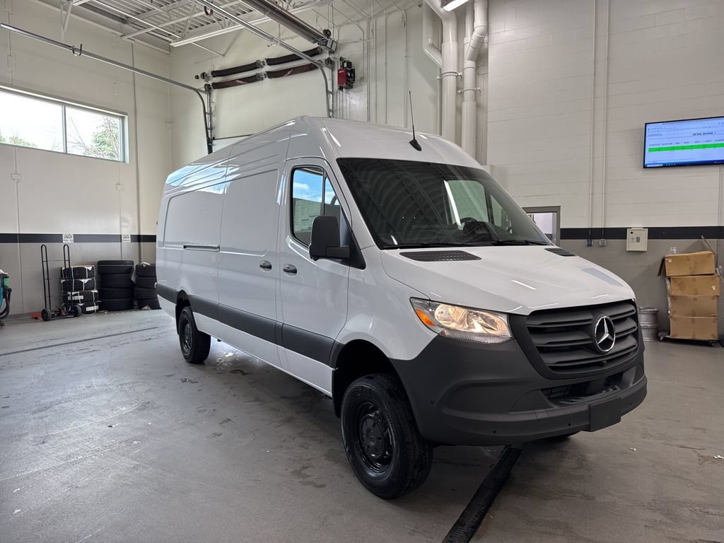 New 2025 Mercedes-Benz Sprinter 2500 image 7