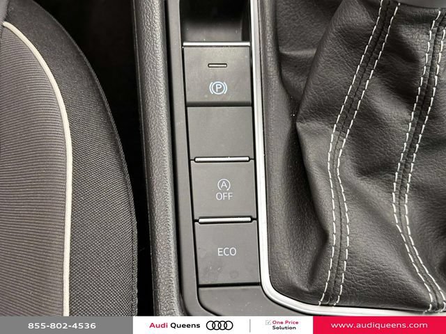 Used 2025 Volkswagen Jetta Sport FWD image 21