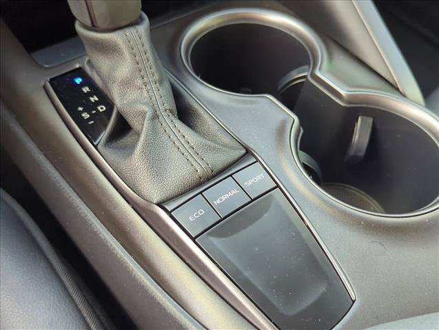 Used 2023 Toyota Camry SE FWD image 22