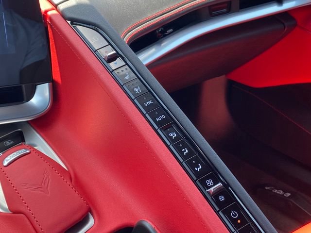 Used 2024 Chevrolet Corvette Stingray Preferred Conv w/ Z51 Performance Package RWD image 21