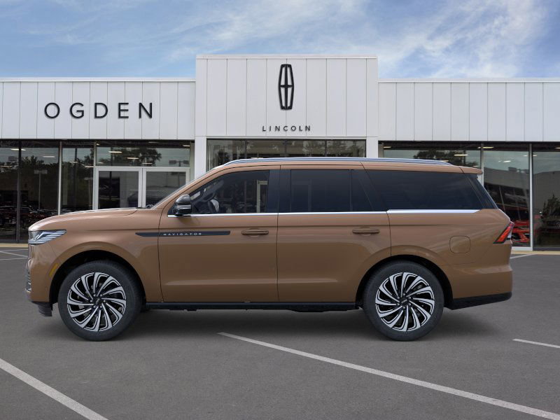 New 2025 Lincoln Navigator Black Label image 3