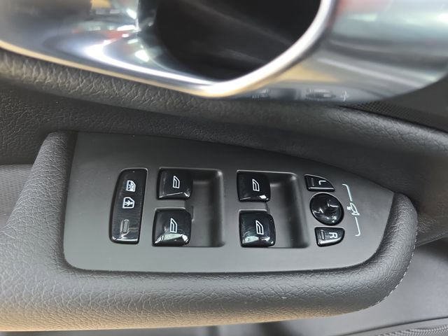 Used 2022 Volvo XC90 T8 Inscription Expression image 32