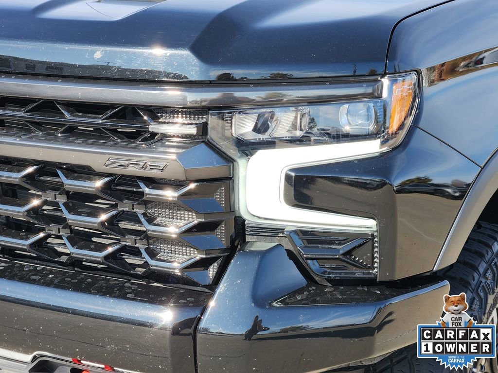 Used 2024 Chevrolet Silverado 1500 ZR2 w/ Technology Package image 11