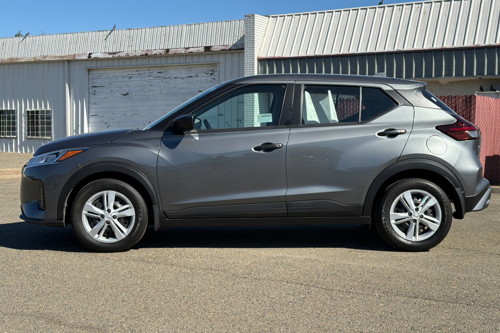 Certified 2025 Nissan Kicks Play S FWD image 9