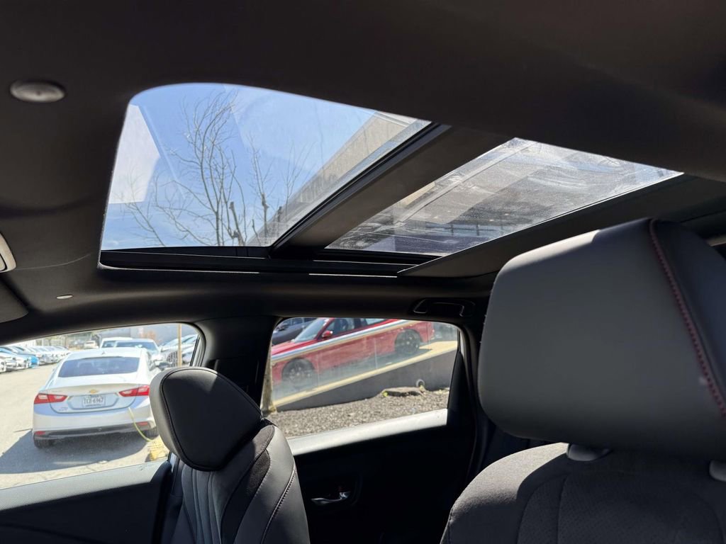 Used 2025 Acura ADX A-Spec image 12