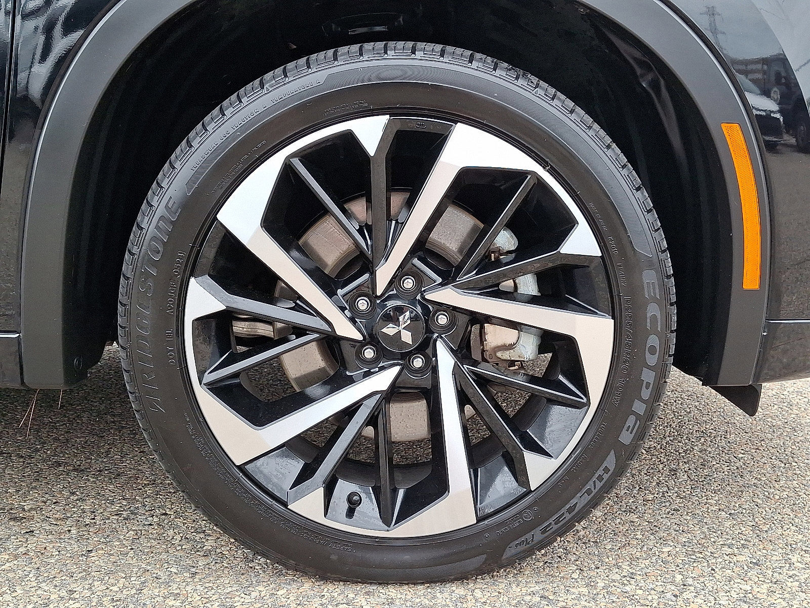 Used 2024 Mitsubishi Outlander SEL image 8