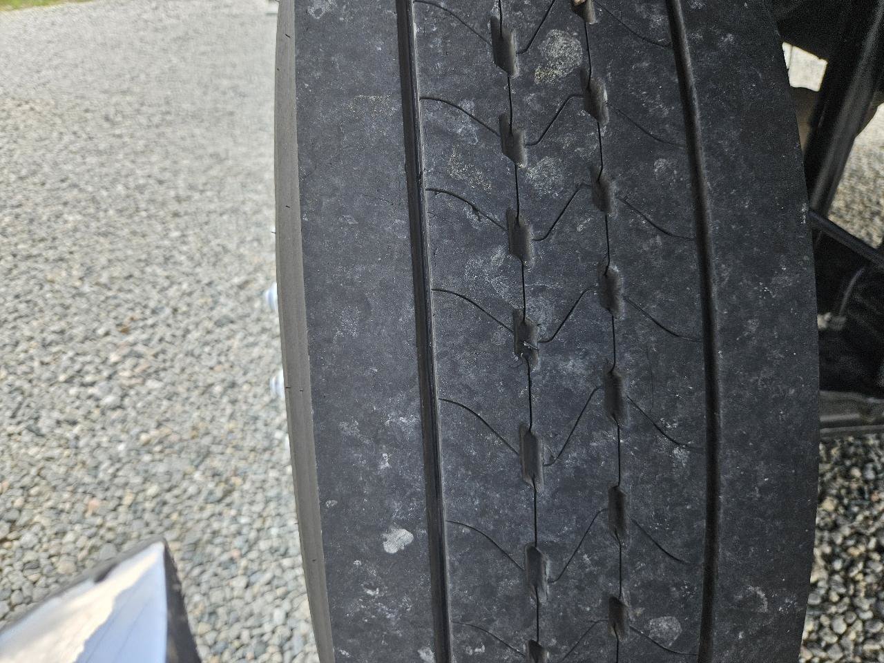 Used 2022 Ford F650 2WD Regular Cab Super Duty image 74
