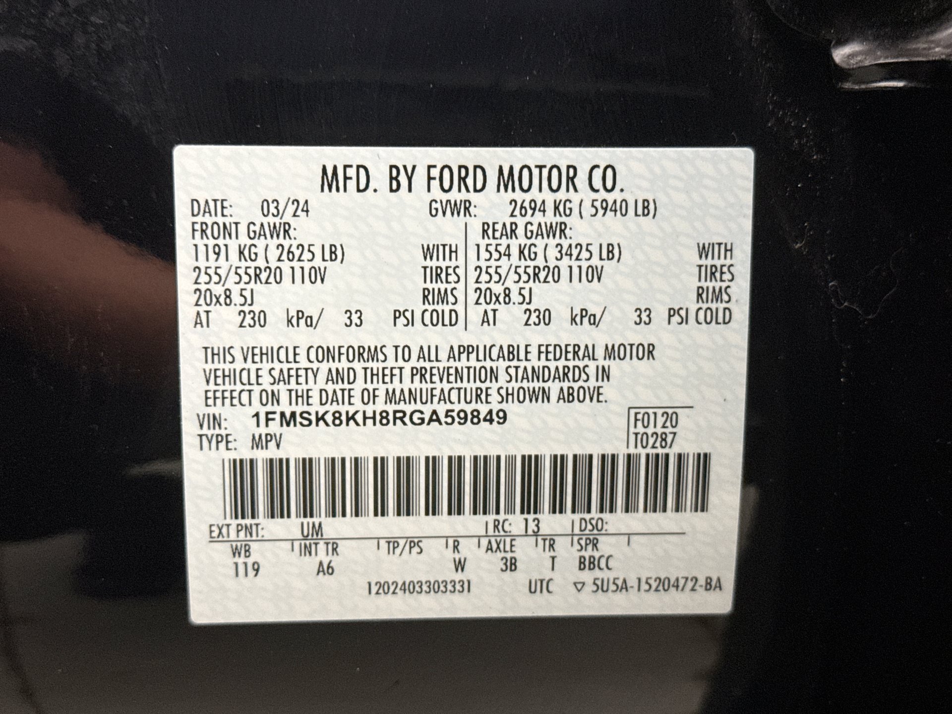 Used 2024 Ford Explorer ST-Line w/ Class IV Trailer Tow Package AWD/4WD image 27