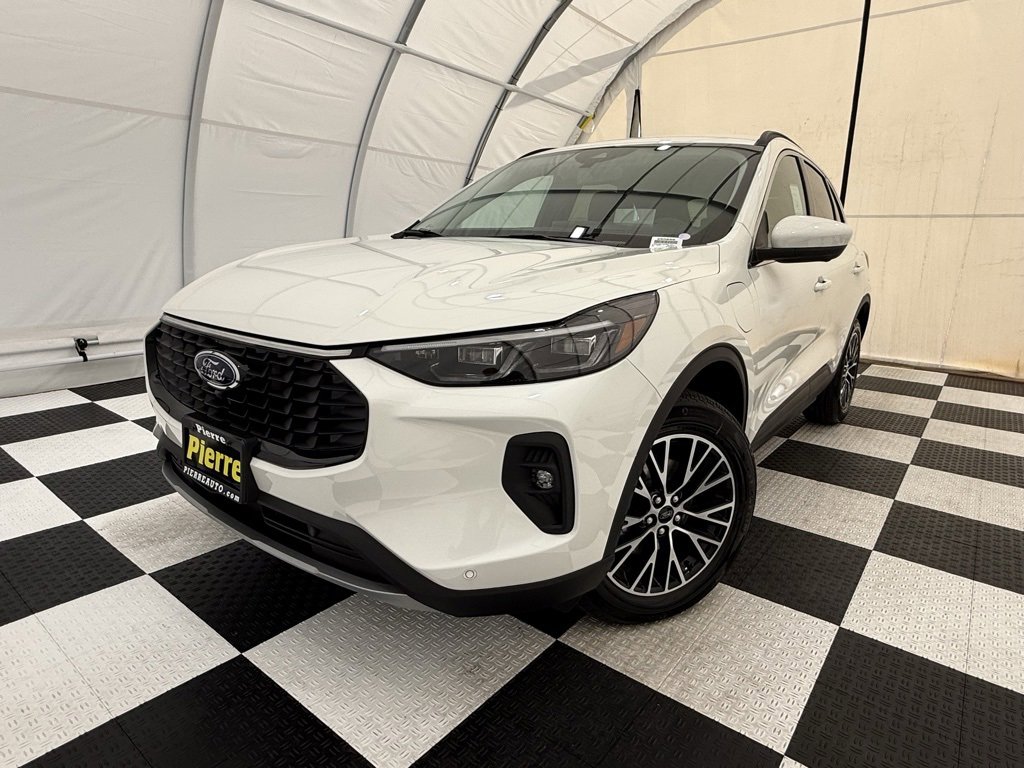 New 2025 Ford Escape SE