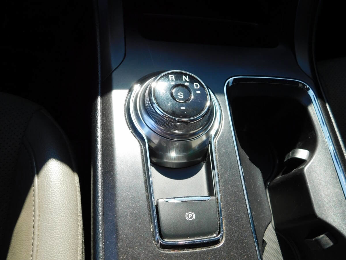 Used 2017 Ford Fusion Sport w/ Equipment Group 401A image 15