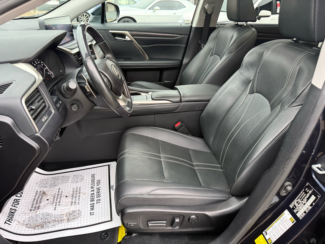 Used 2022 Lexus RX 450h AWD w/ Luxury Package image 8