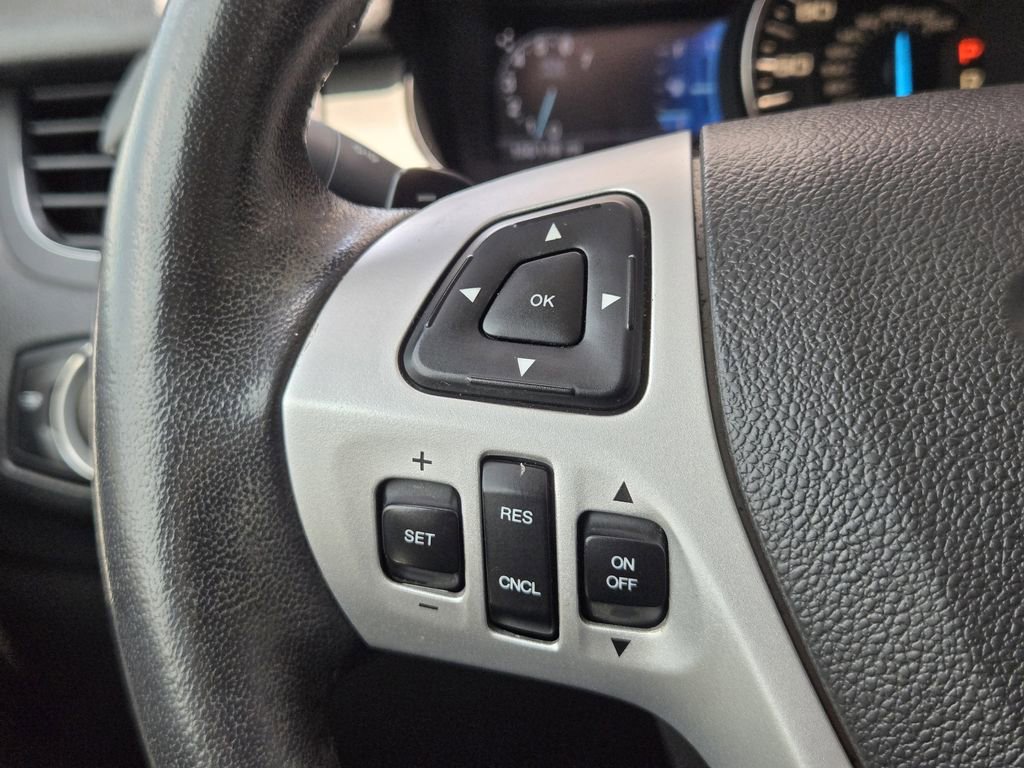 Used 2014 Ford Edge Sport w/ Driver Entry Package FWD image 30
