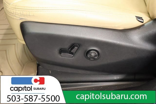 Used 2019 Chrysler Pacifica Touring Plus w/ S Appearance Package FWD image 14