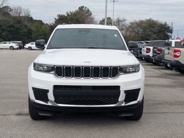 New 2026 Jeep Grand Cherokee L Laredo w/ Trailer Tow Package image 8