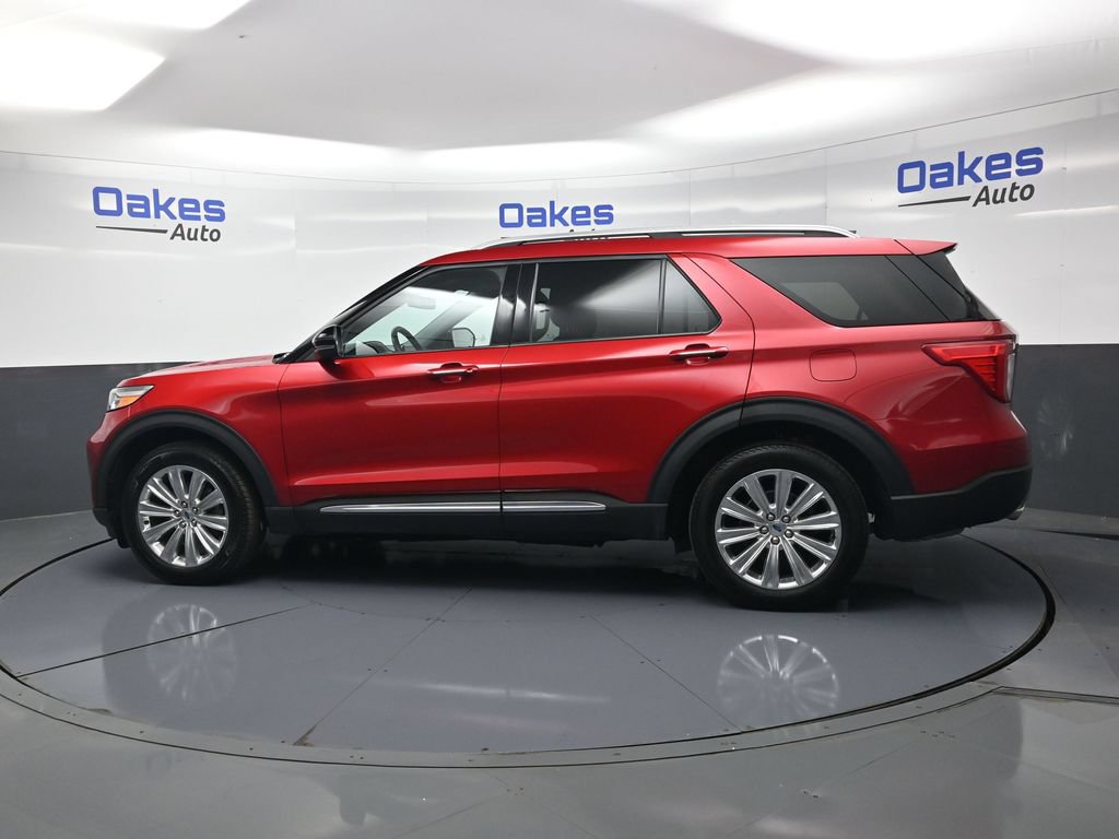 Used 2024 Ford Explorer Limited w/ Equipment Group 301A AWD/4WD image 4