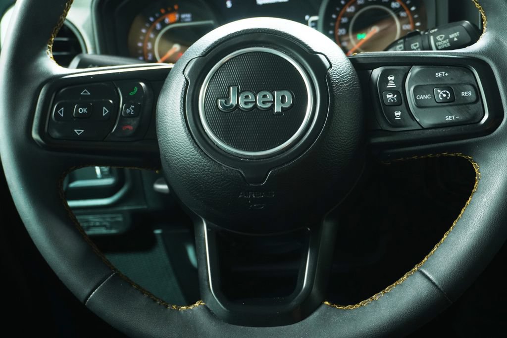 Used 2024 Jeep Wrangler Unlimited Sport AWD/4WD image 17