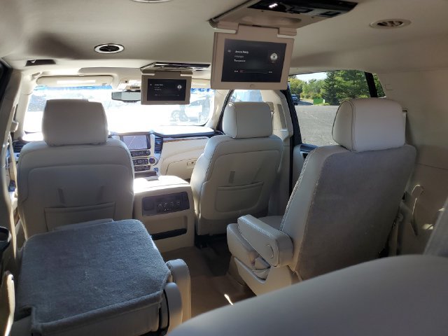 Used 2015 GMC Yukon XL Denali w/ Touring Package AWD/4WD image 37