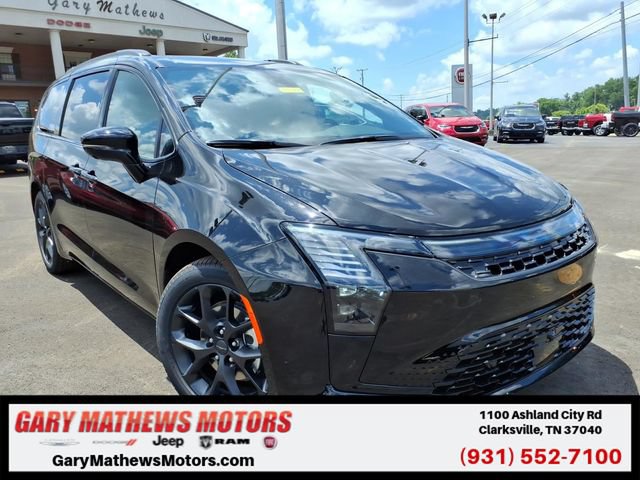 New 2027 Chrysler Pacifica Limited FWD image 1