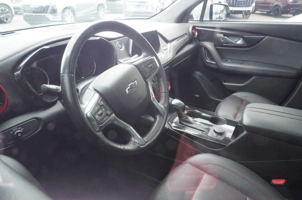 Used 2022 Chevrolet Blazer RS w/ Enhanced Convenience Package FWD image 10