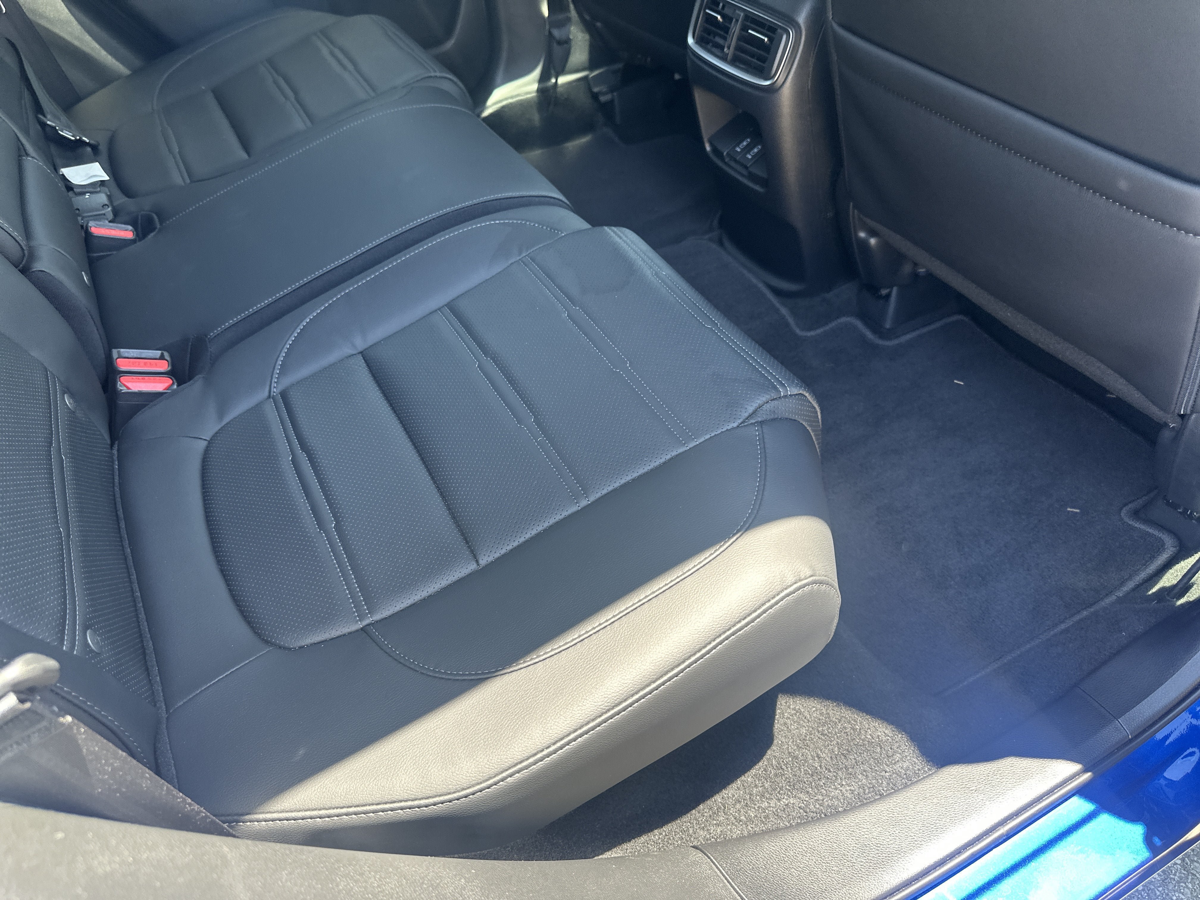 Used 2020 Honda CR-V Touring image 24