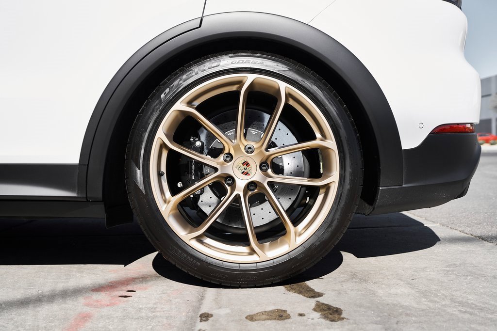 Used 2024 Porsche Cayenne Turbo GT image 21