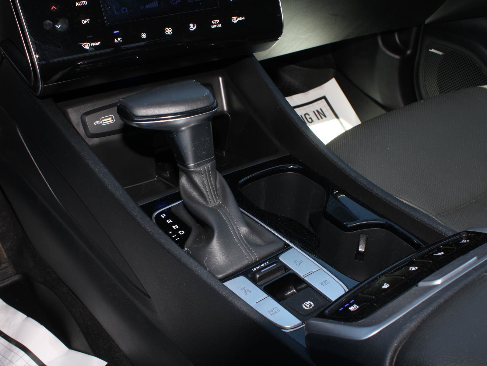Used 2024 Hyundai Santa Cruz Limited AWD/4WD image 14