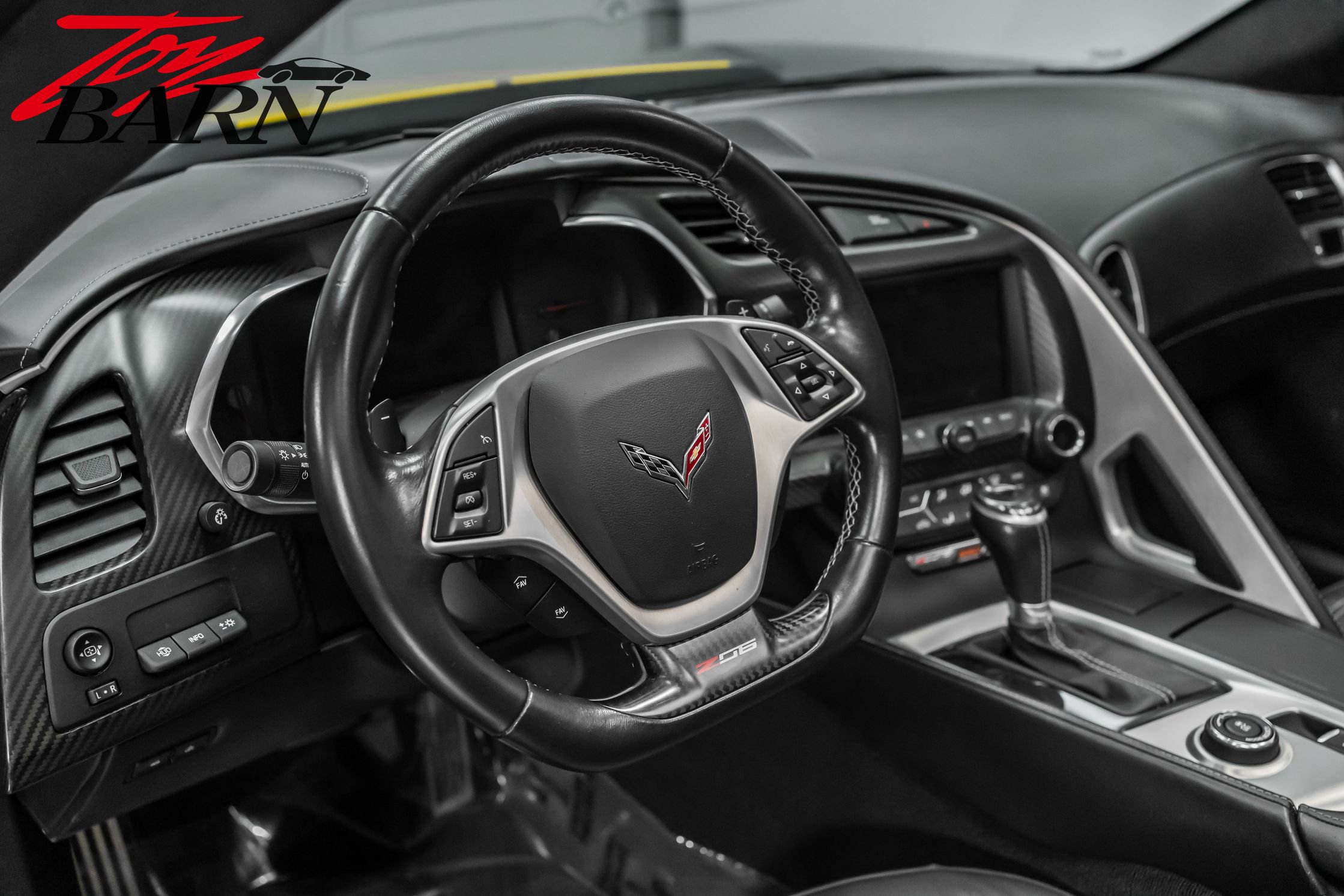 Used 2016 Chevrolet Corvette Z06 w/ 3LZ Preferred Equipment Group image 35