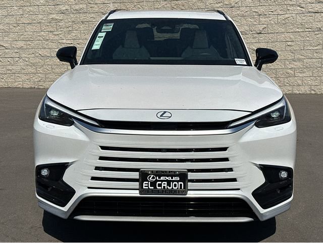 New 2026 Lexus TX 500h AWD image 3