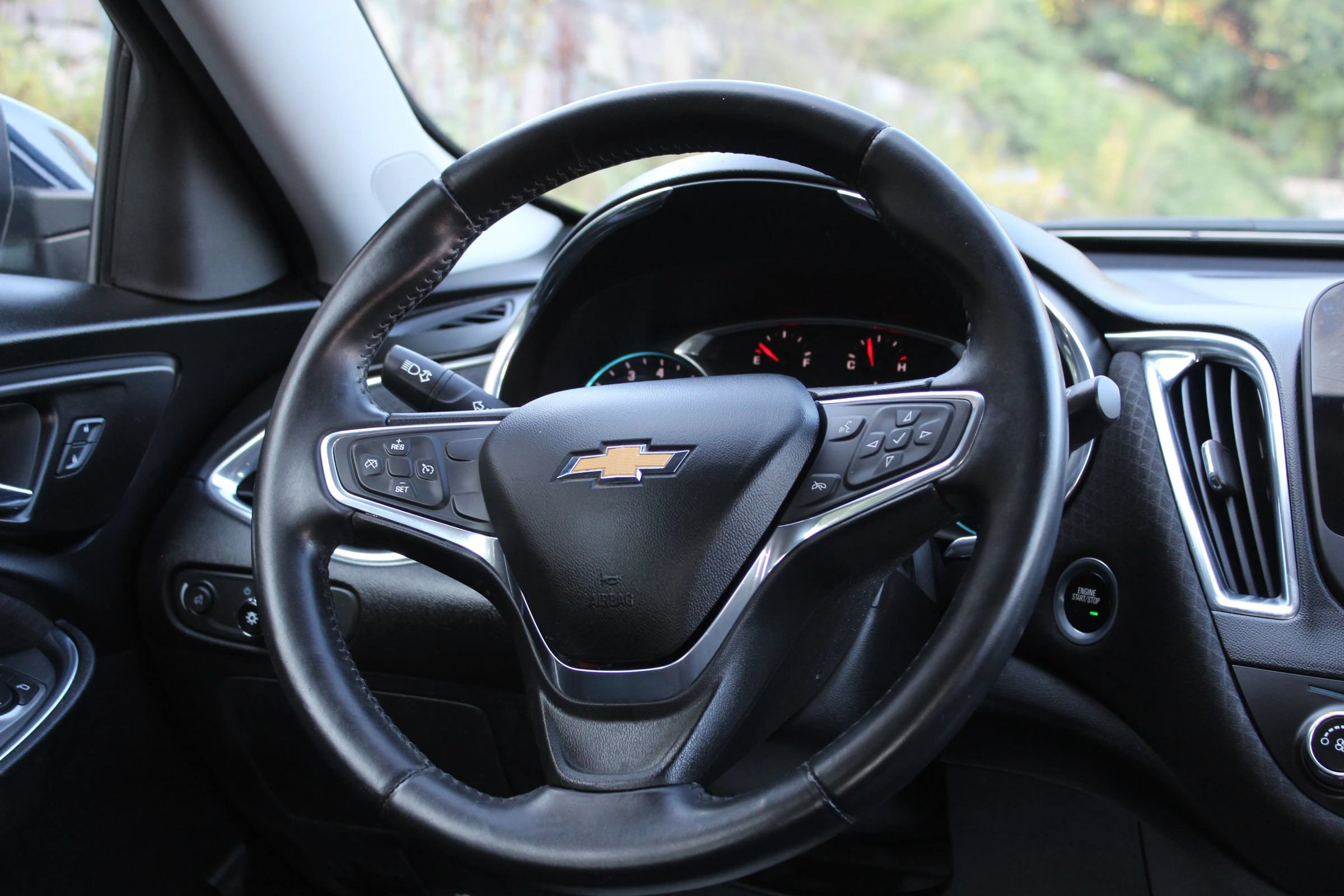 Used 2016 Chevrolet Malibu LT FWD image 20