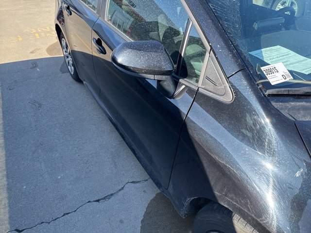 Used 2023 Toyota Corolla LE image 7