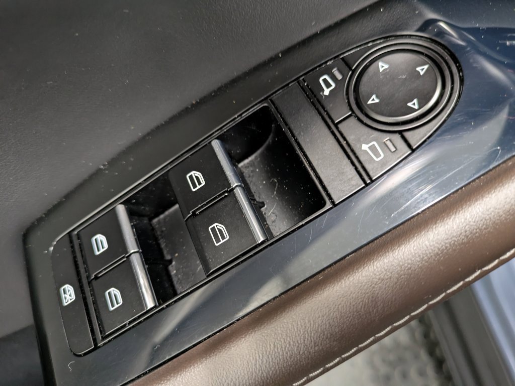 Used 2020 MAZDA CX-30 AWD w/ Premium Package image 9