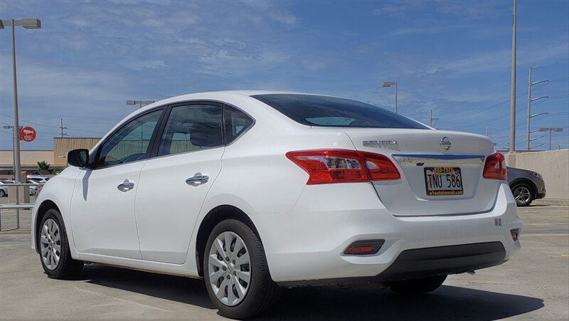 Used 2018 Nissan Sentra S FWD image 3