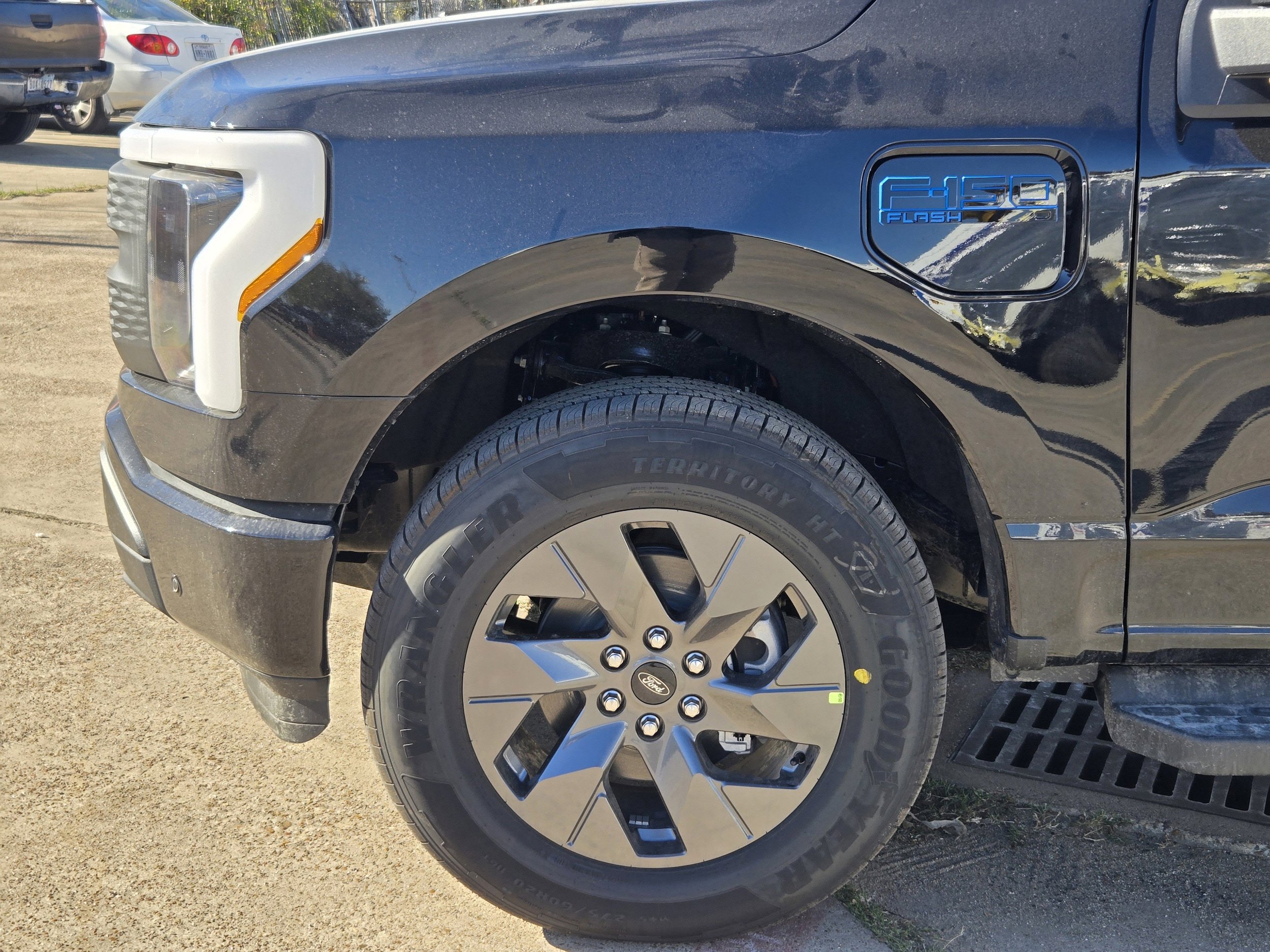 New 2025 Ford F150 Lightning Flash image 5