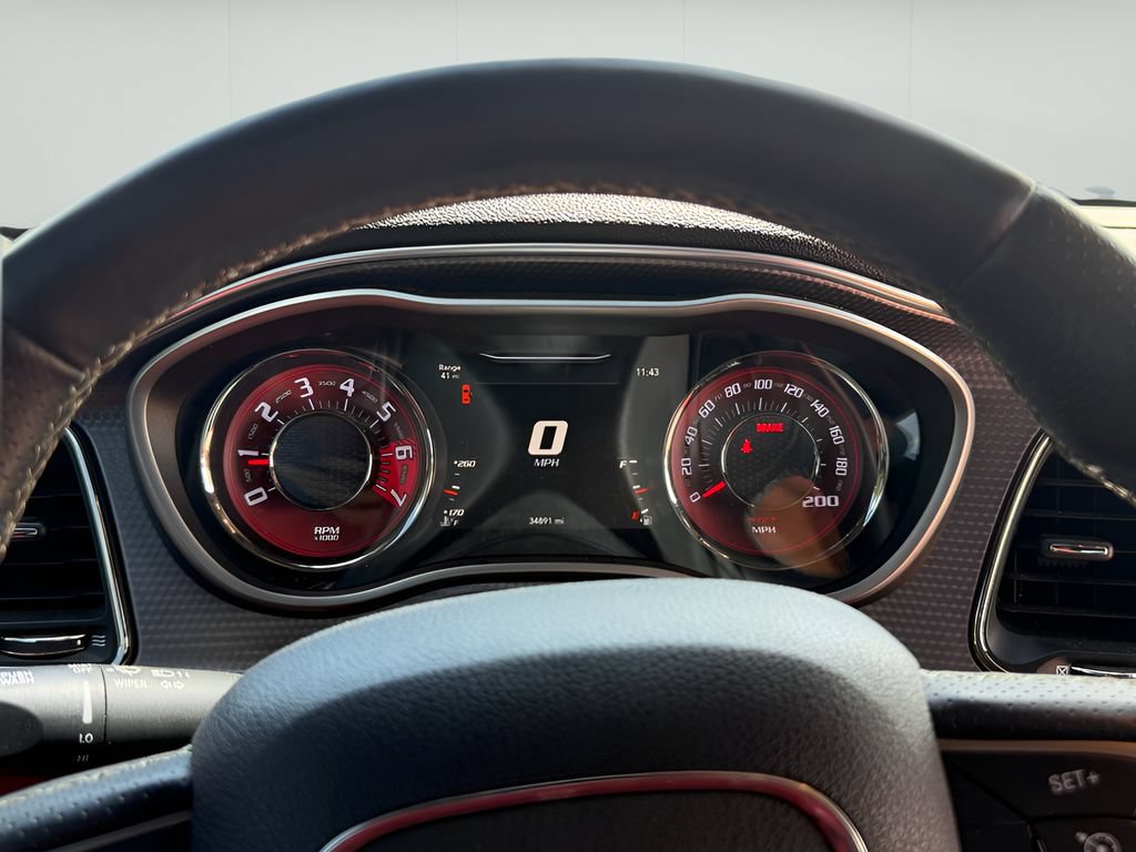 Used 2016 Dodge Challenger SRT Hellcat RWD image 19