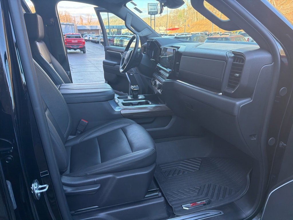 Certified 2024 Chevrolet Silverado 1500 LT Trail Boss w/ LT Trail Boss Premium Package image 16