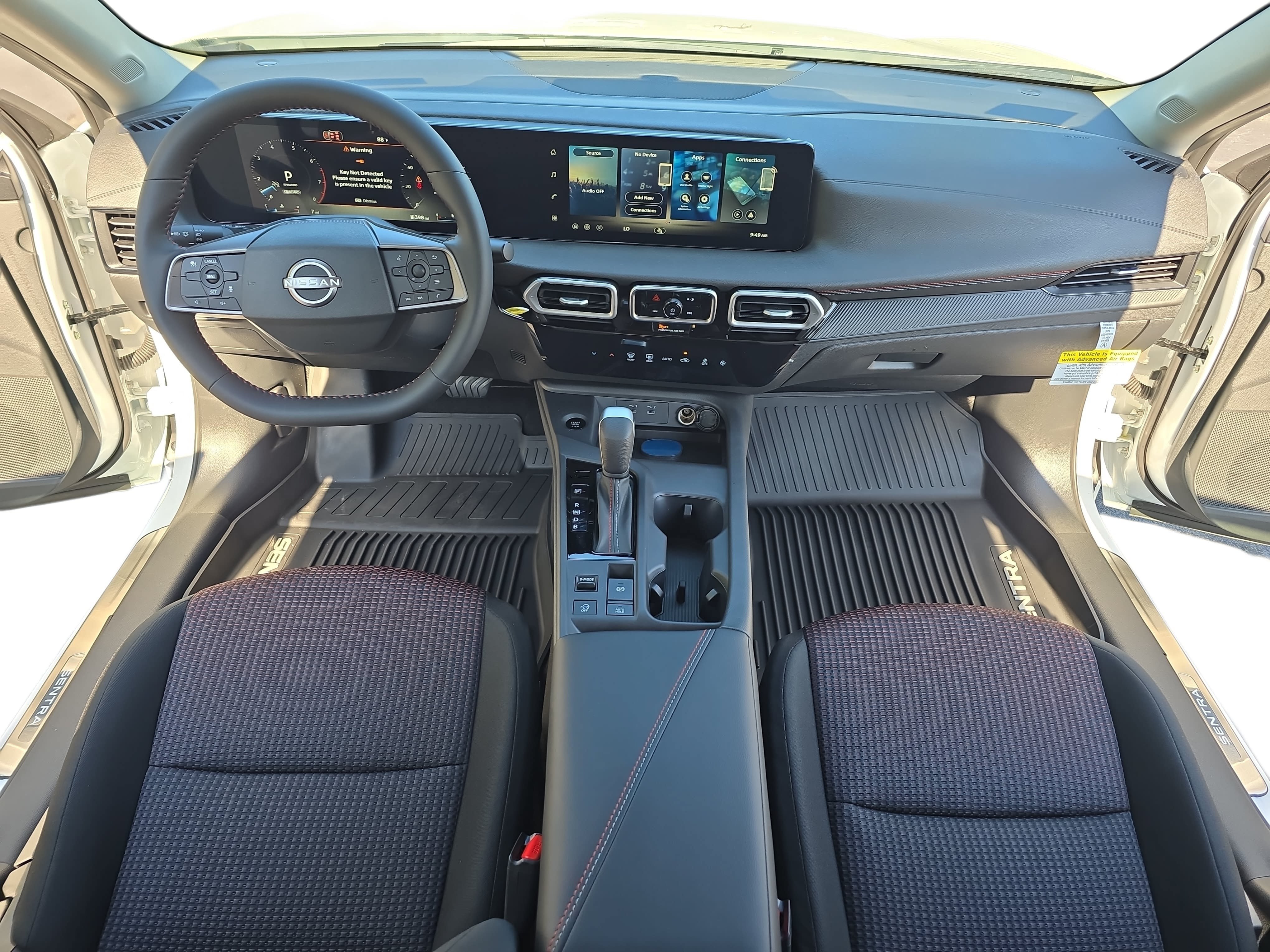 New 2027 Nissan Sentra SR w/ Floor Mat Package FWD image 9