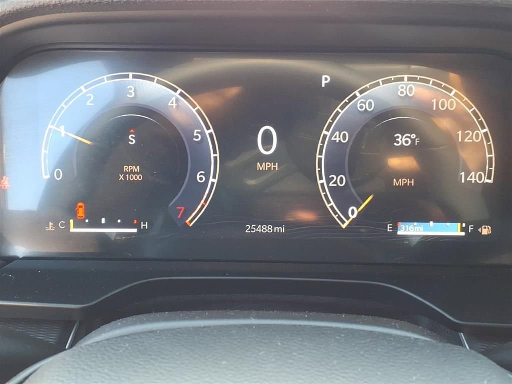 Used 2024 Jeep Grand Cherokee L Altitude image 20