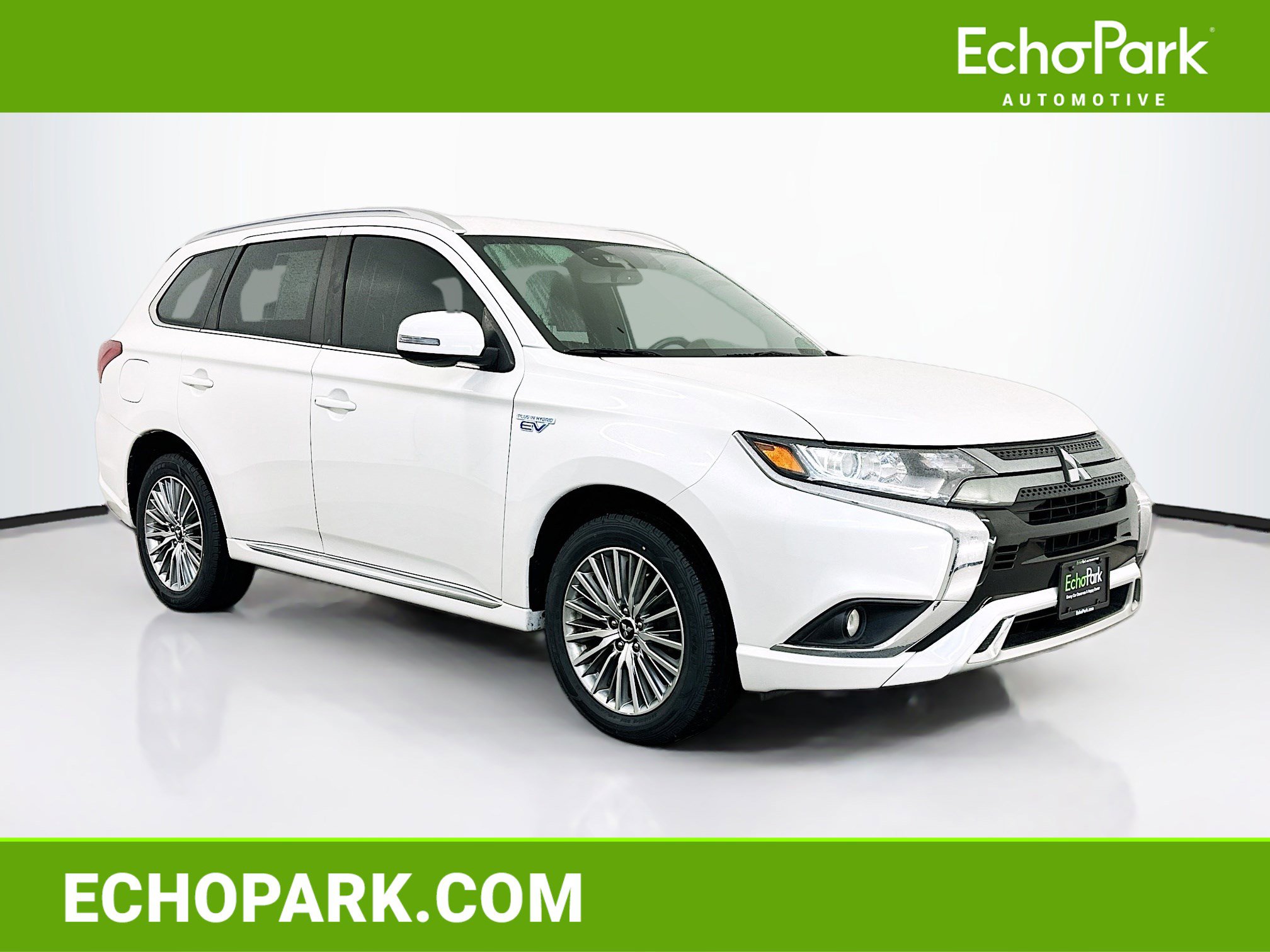 Used 2020 Mitsubishi Outlander SEL image 1
