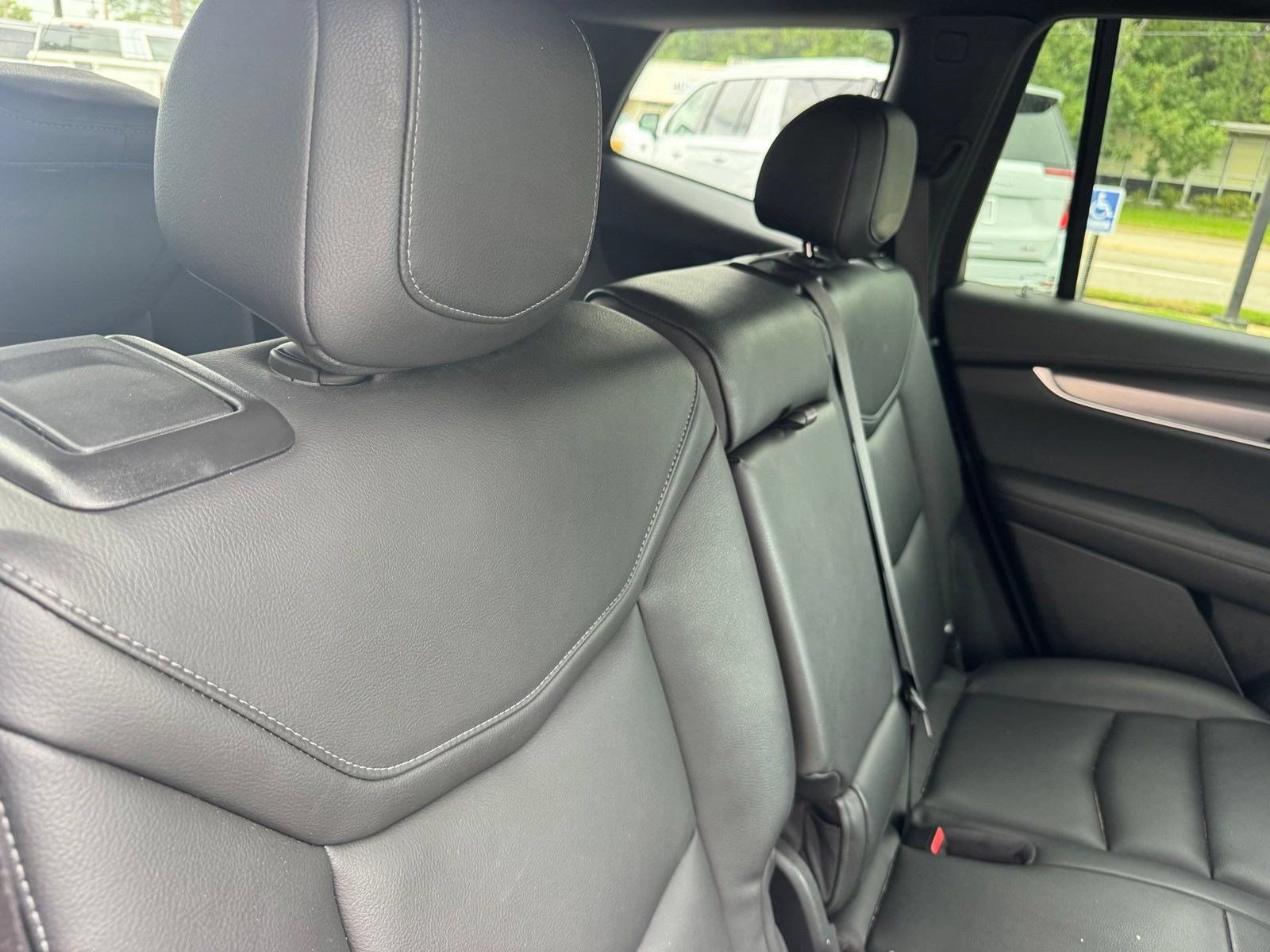 Certified 2024 Cadillac XT6 Luxury w/ LPO, Floor Liner Package AWD/4WD image 29