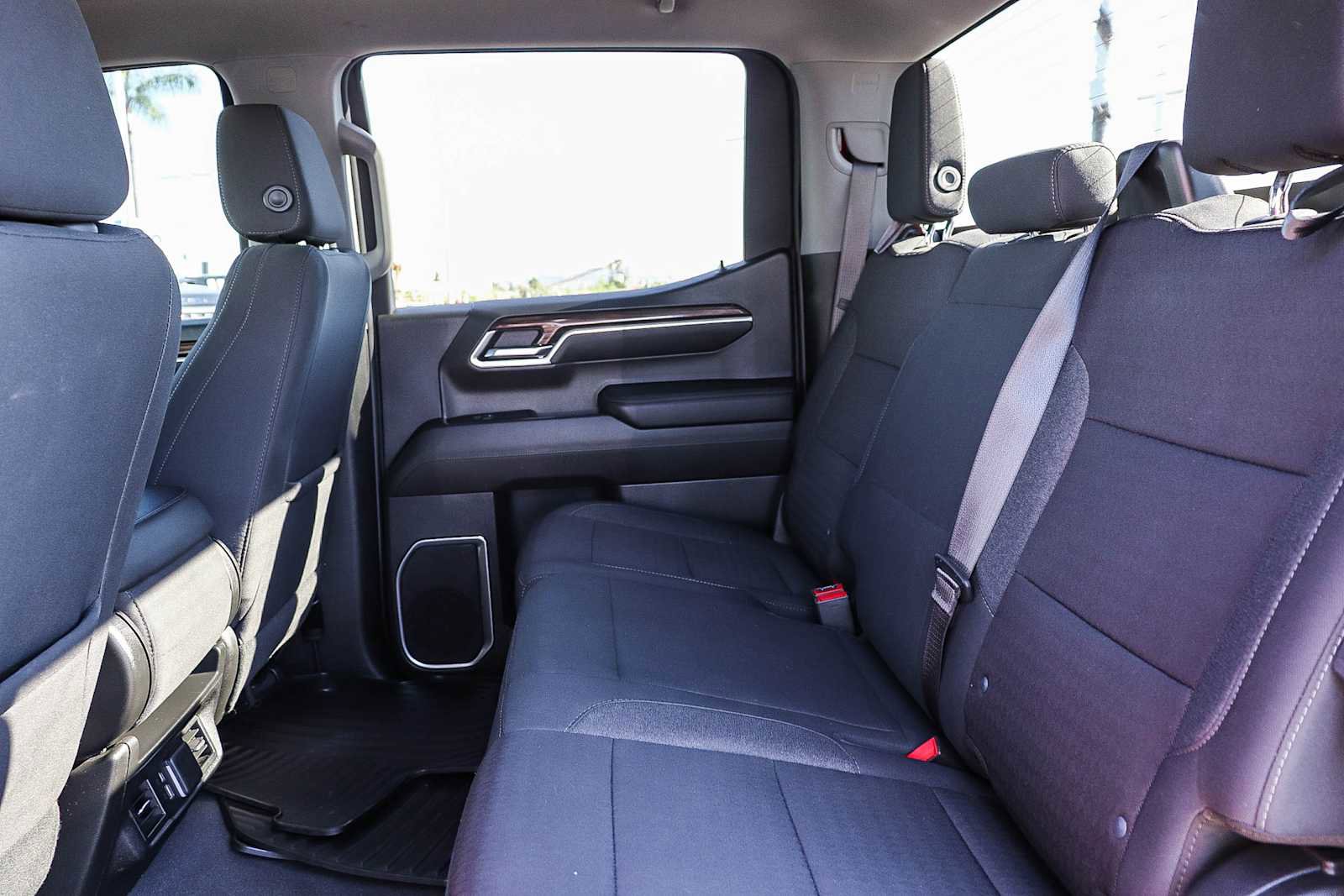 Used 2023 Chevrolet Silverado 1500 RST w/ LPO, Dark Essentials Package image 18