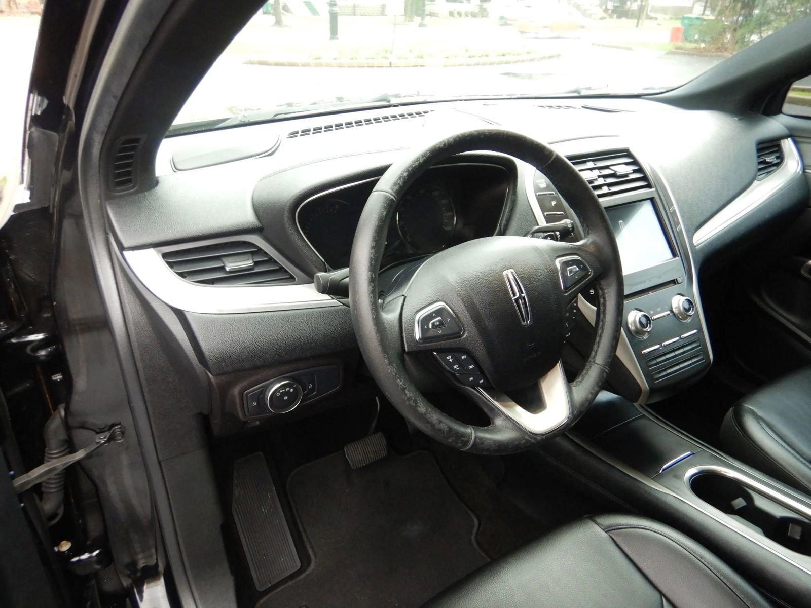 Used 2016 Lincoln MKC Premiere image 14