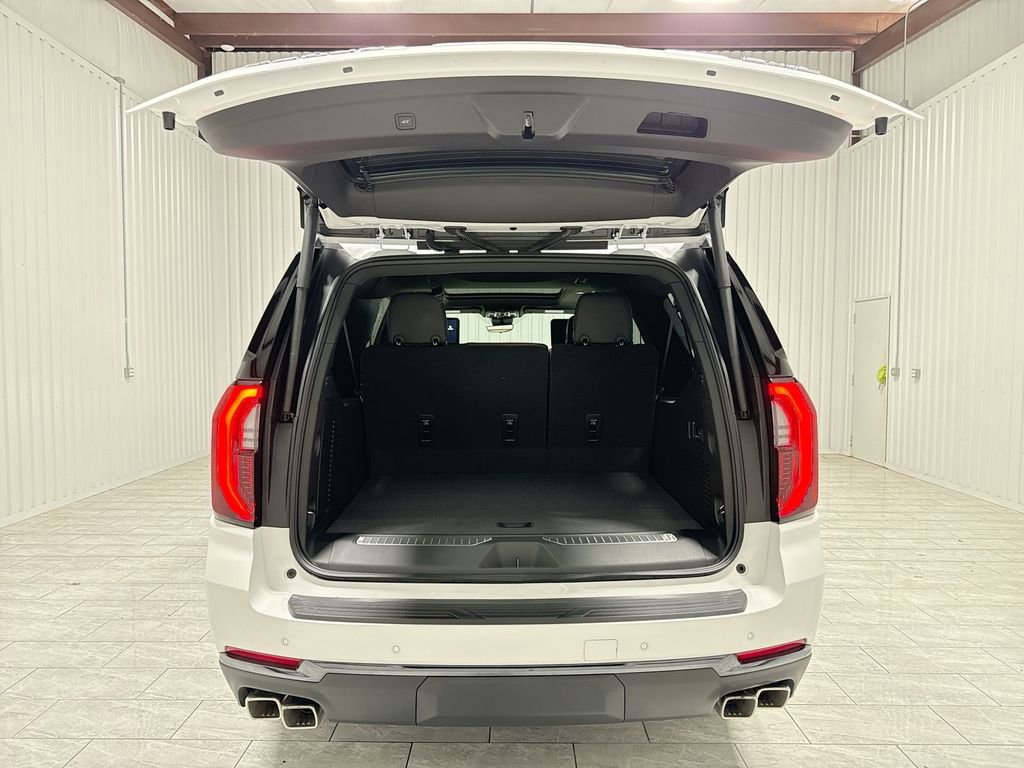 New 2026 GMC Yukon XL Denali Ultimate AWD/4WD image 27