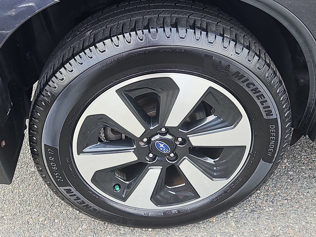Used 2018 Subaru Forester 2.5i w/ Alloy Wheel Package AWD/4WD image 9