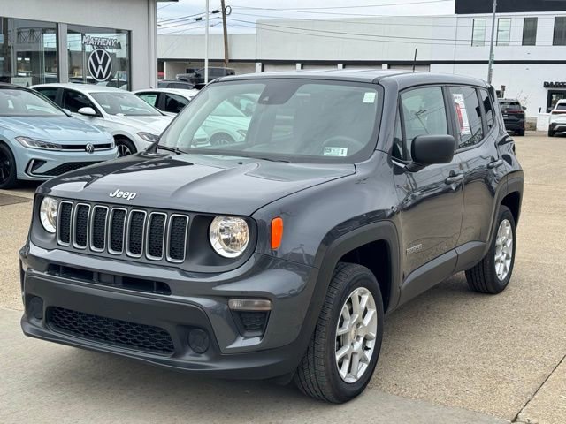 Used 2023 Jeep Renegade Latitude image 1