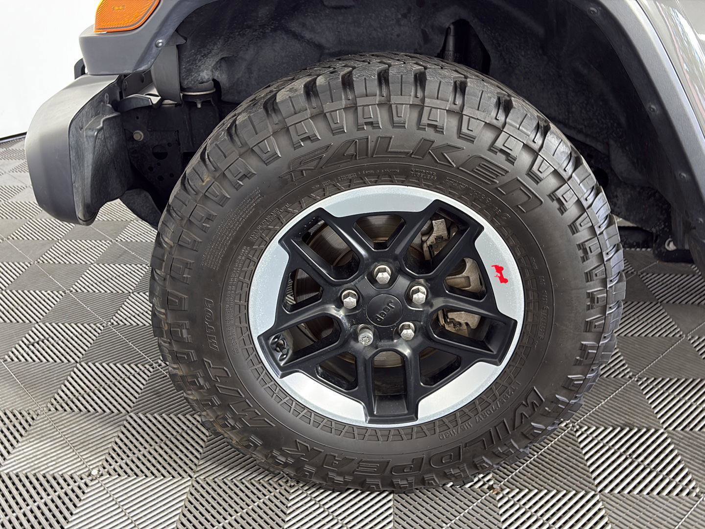 Used 2021 Jeep Gladiator Overland w/ Popular Equipment Package image 16