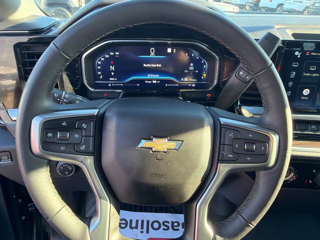 Used 2022 Chevrolet Silverado 1500 LT AWD/4WD image 24