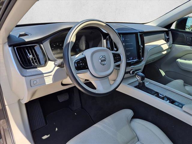 Used 2021 Volvo XC60 T5 Inscription w/ Advanced Package AWD/4WD image 10