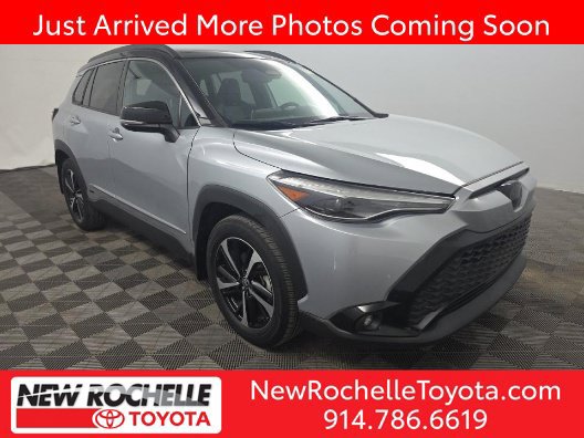 Used 2023 Toyota Corolla Cross AWD Hybrid w/ Convenience Package image 1